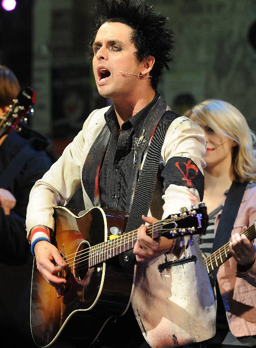 Billie Joe Armstrong Makes His Broadway Debut In "American Idiot"