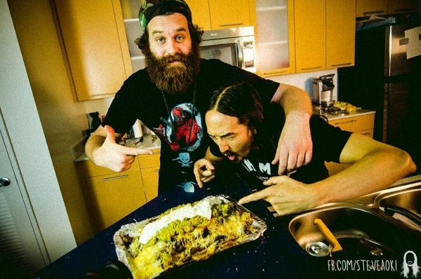 steveaoki-epicmealtime