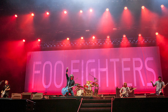 foo_fighters_live_2013