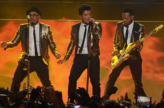 bruno-mars-superbowl-650-430