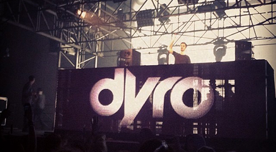 dyro_hangar_quebec_edm_2014