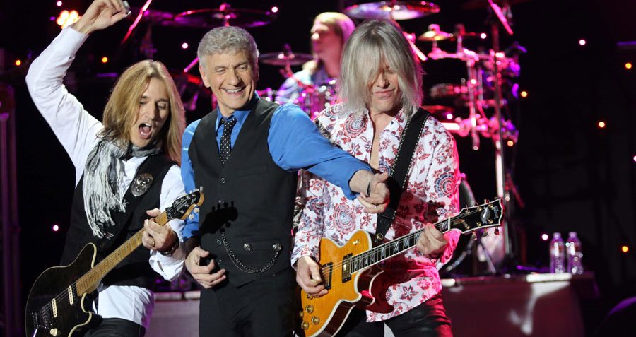 dennis deyoung agora fest