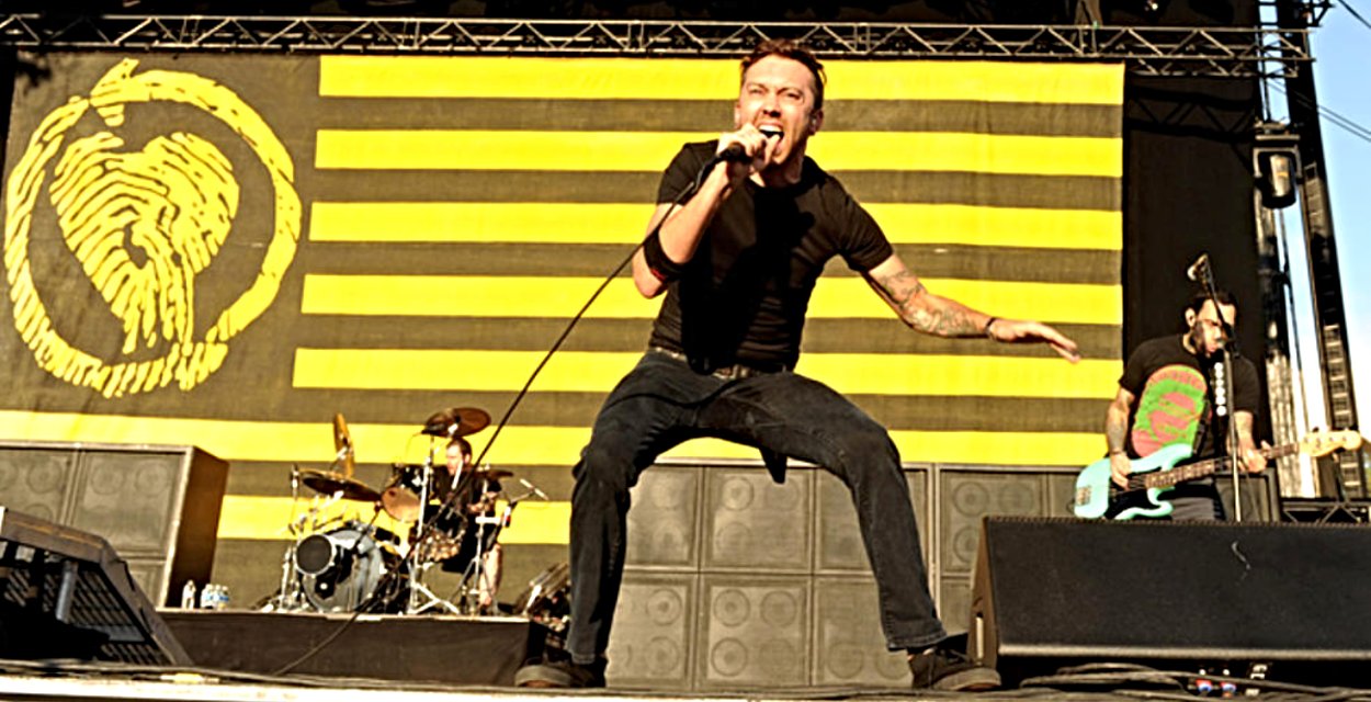 rise against live